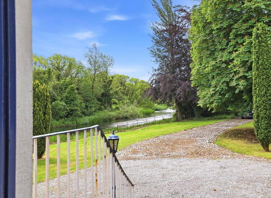 Beakstown Lodge, Beakstown, Holycross, E41WK85