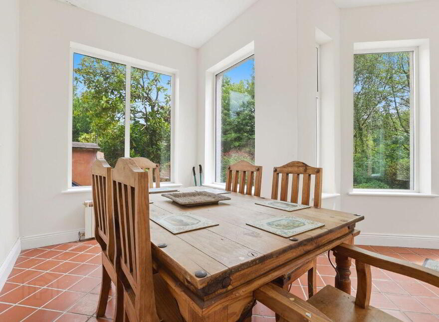 Beakstown Lodge, Beakstown, Holycross, E41WK85