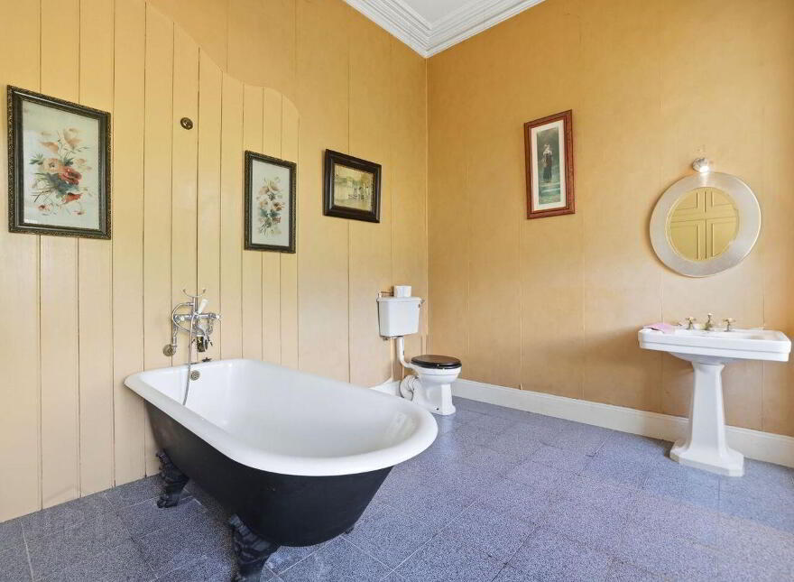 Beakstown Lodge, Beakstown, Holycross, E41WK85