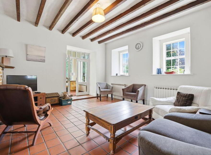 Beakstown Lodge, Beakstown, Holycross, E41WK85