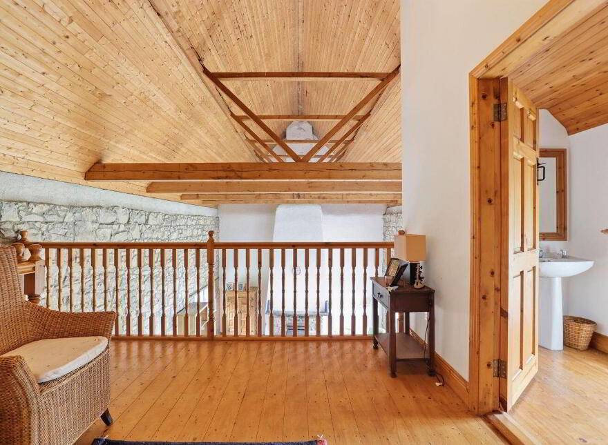 Beakstown Lodge, Beakstown, Holycross, E41WK85