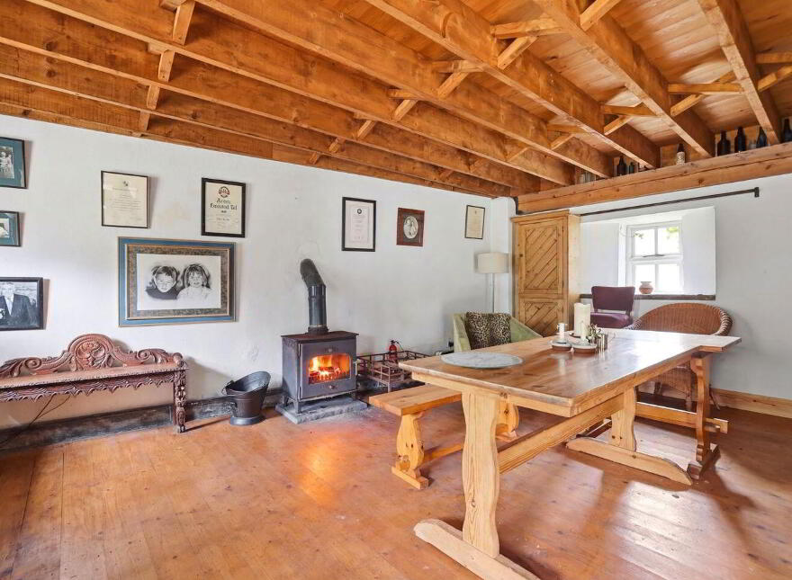 Beakstown Lodge, Beakstown, Holycross, E41WK85