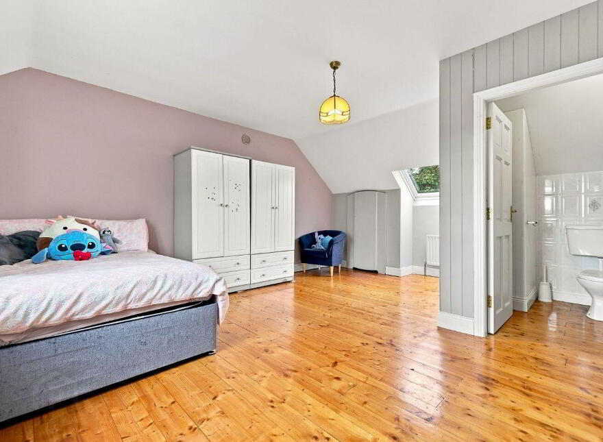 Adelaide House, Ballycrehane, Aherlow, E34HD85