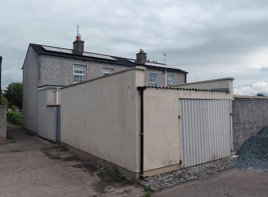8 James Connolly Park, Tipperary Town, E34VY01