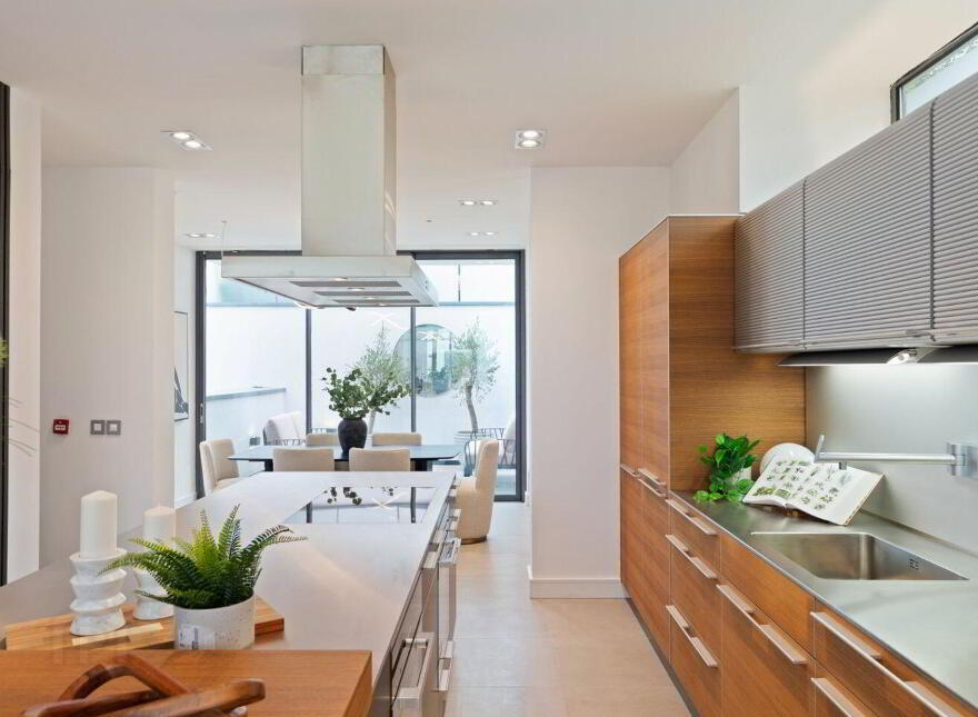 Solas, 3B Greenwich Court, Rathmines, Rathmines, D06C6F9