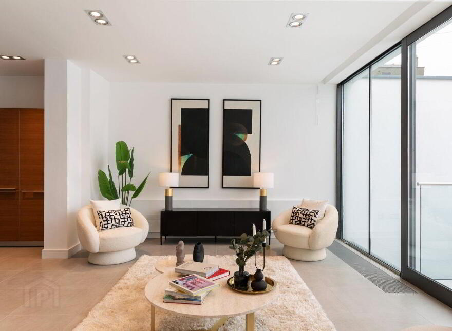 Solas, 3B Greenwich Court, Rathmines, Rathmines, D06C6F9