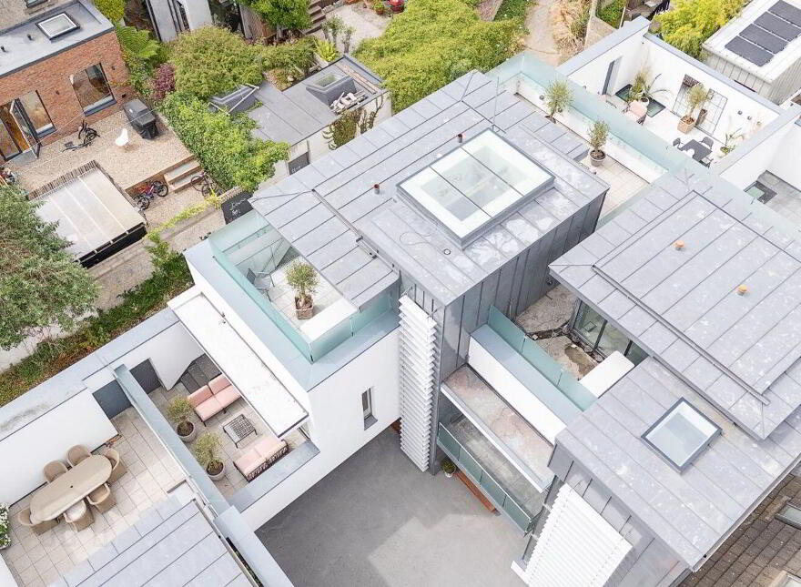 Solas, 3B Greenwich Court, Rathmines, Rathmines, D06C6F9