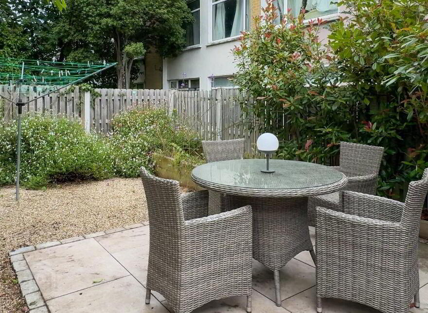 27A Greenmount Lawns, Terenure, Terenure, D06X048