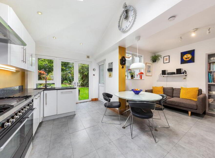 71 Churchtown Road Upper, Churchtown, Churchtown, D14V582