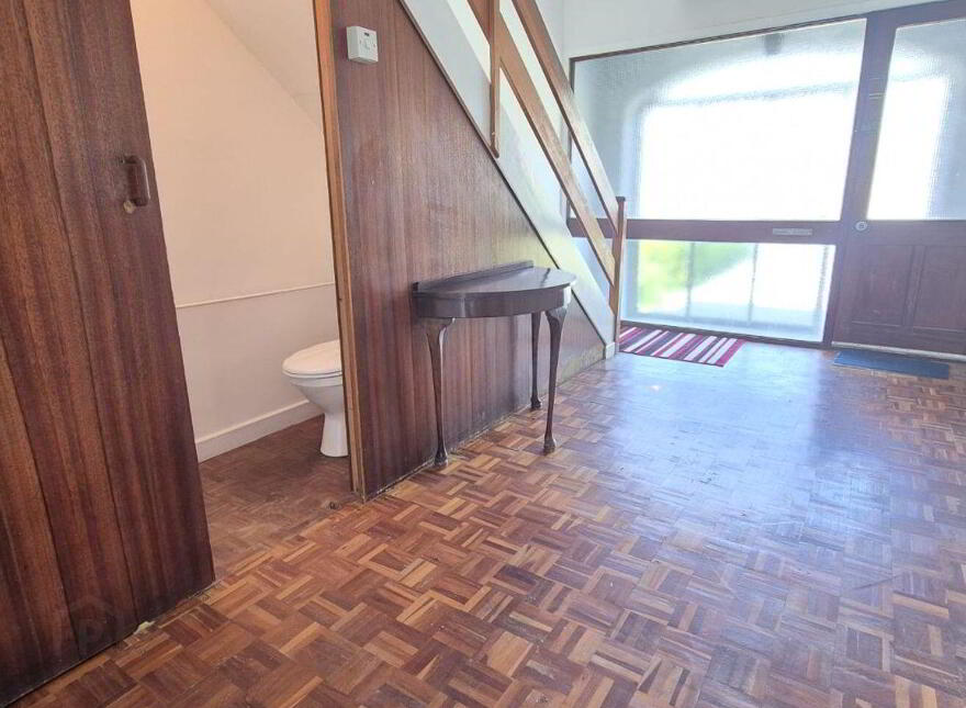 Dooneen, 4 Parkview Drive, Tuam, H54KN24
