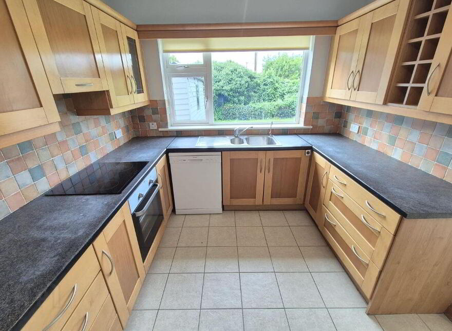3 Lake View, Glenamaddy, F45XD50