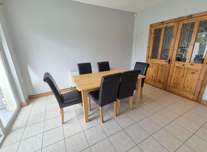 3 Lake View, Glenamaddy, F45XD50