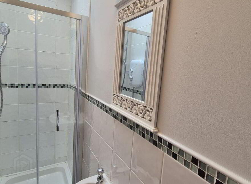 3 Lake View, Glenamaddy, F45XD50
