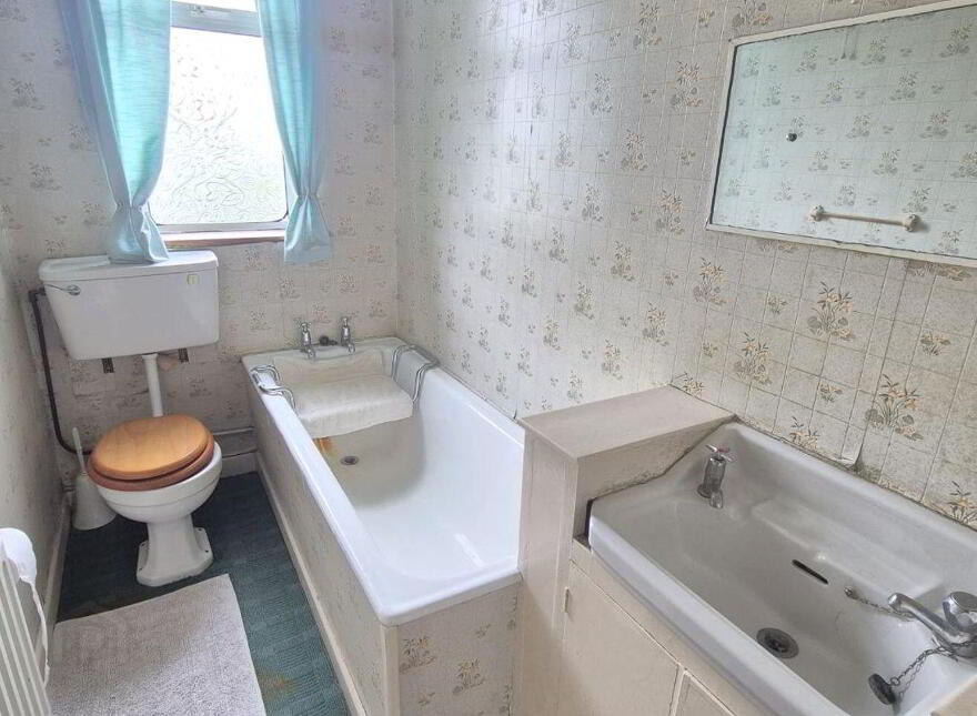 Tullinadaly Road, Tuam, H54DC66