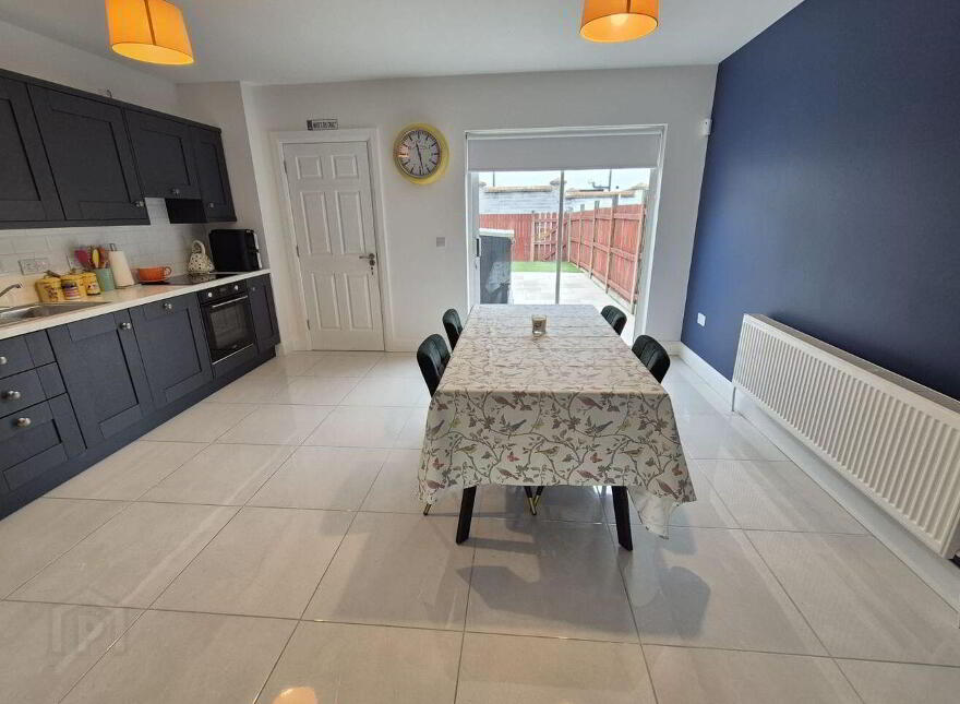62 Tír An Chóir, Tuam, H54CR24