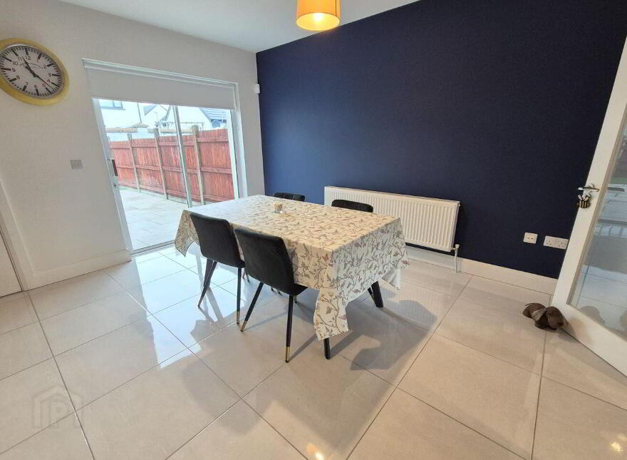 62 Tír An Chóir, Tuam, H54CR24