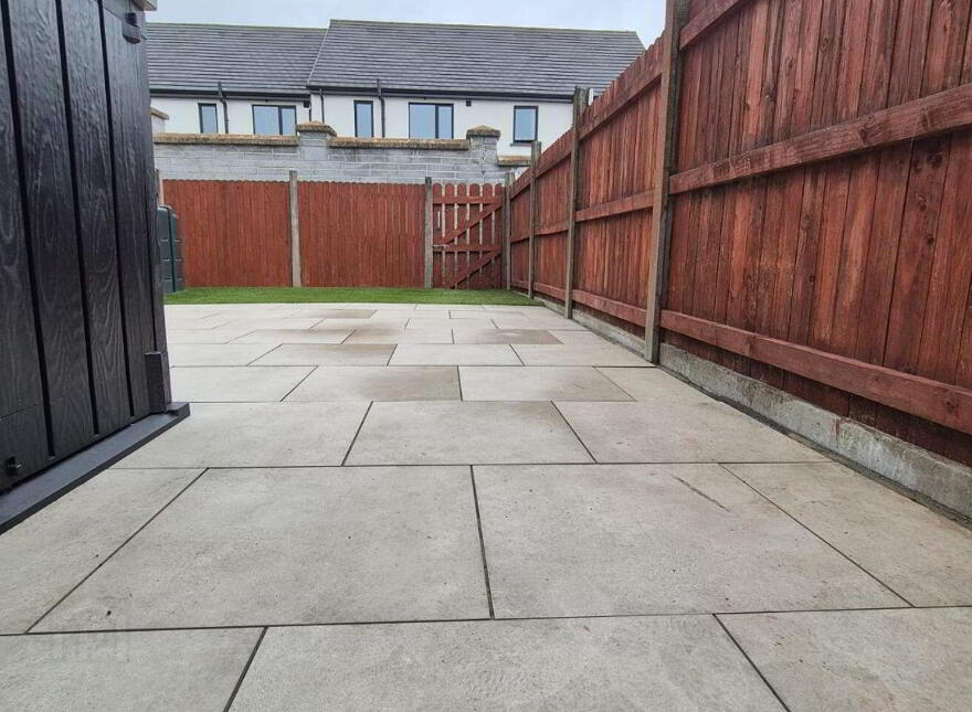 62 Tír An Chóir, Tuam, H54CR24