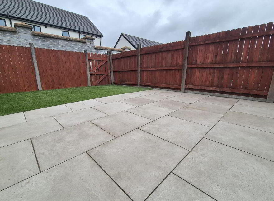 62 Tír An Chóir, Tuam, H54CR24
