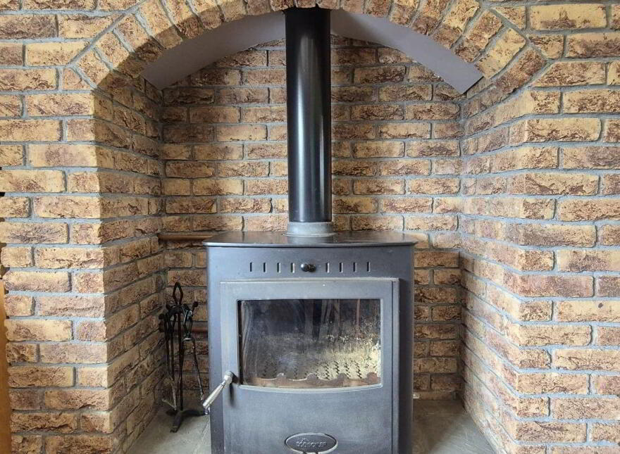 Doonmacreena, Irishtown, F12X8H0