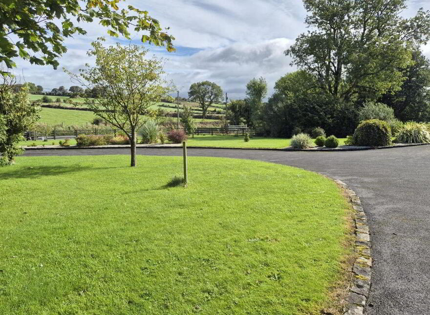 Doonmacreena, Irishtown, F12X8H0