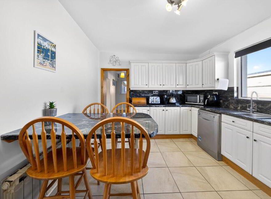 Carrowview, Carrowhubbock South, Enniscrone, F26VW99