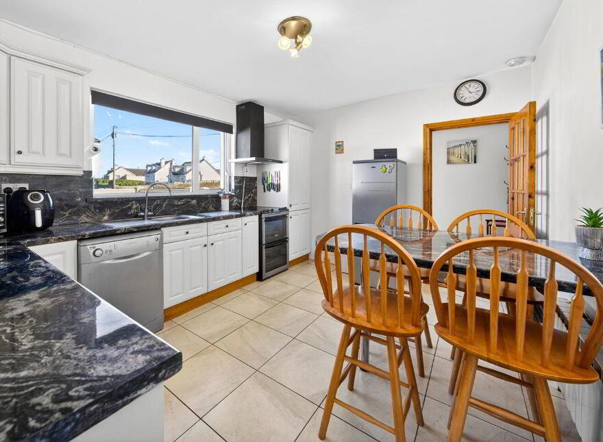 Carrowview, Carrowhubbock South, Enniscrone, F26VW99