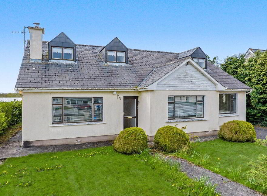 Station Road, Foxford, F26A471