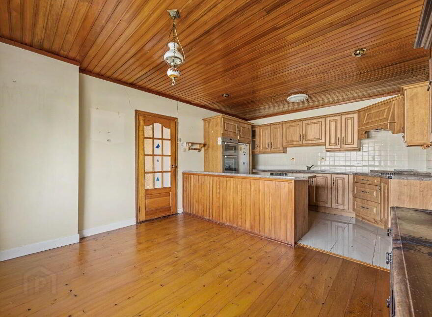 Station Road, Foxford, F26A471