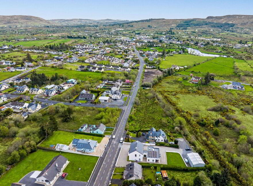 Station Road, Foxford, F26A471
