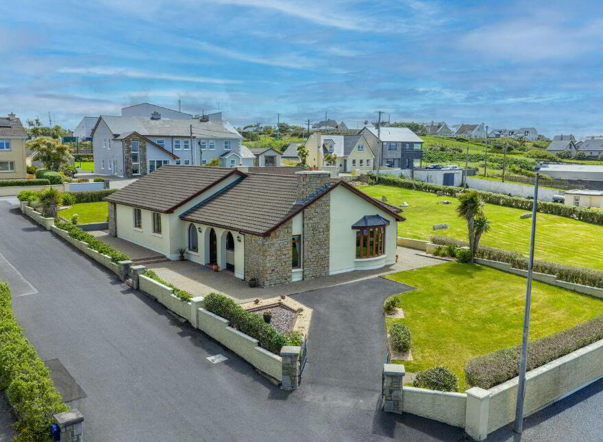 Shore Road, Belmullet, F26Y732