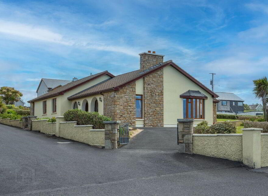 Shore Road, Belmullet, F26Y732