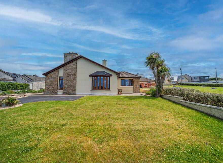 Shore Road, Belmullet, F26Y732