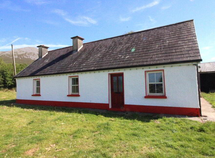 Derryhillagh, Castlehill, Derreen, F26N974