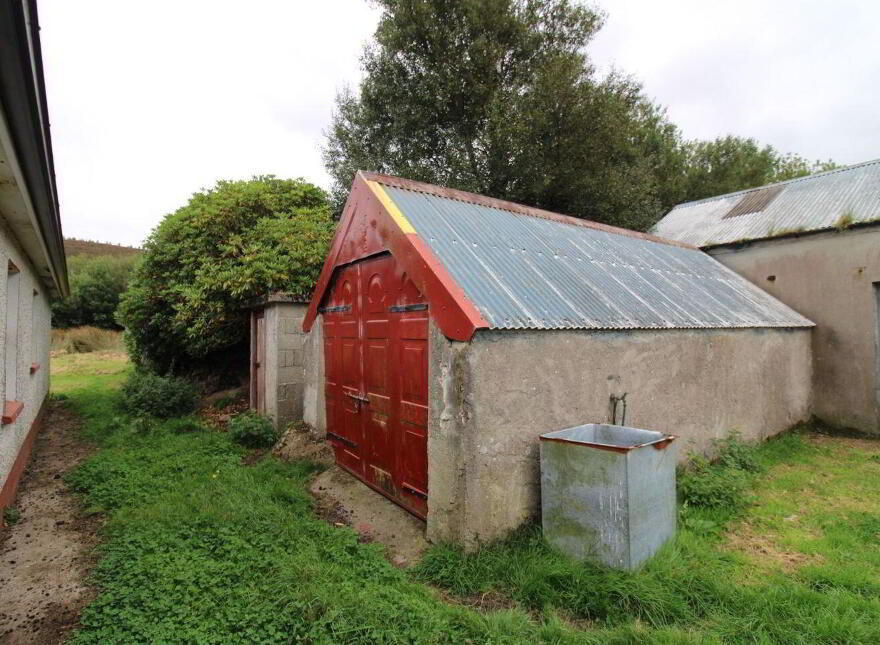 Derryhillagh, Castlehill, Derreen, F26N974