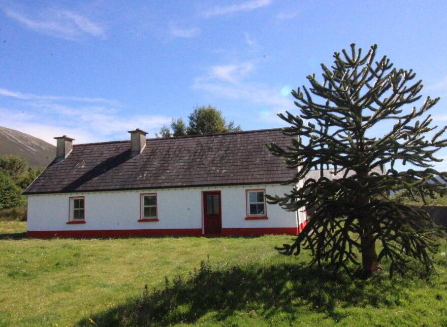Derryhillagh, Castlehill, Derreen, F26N974