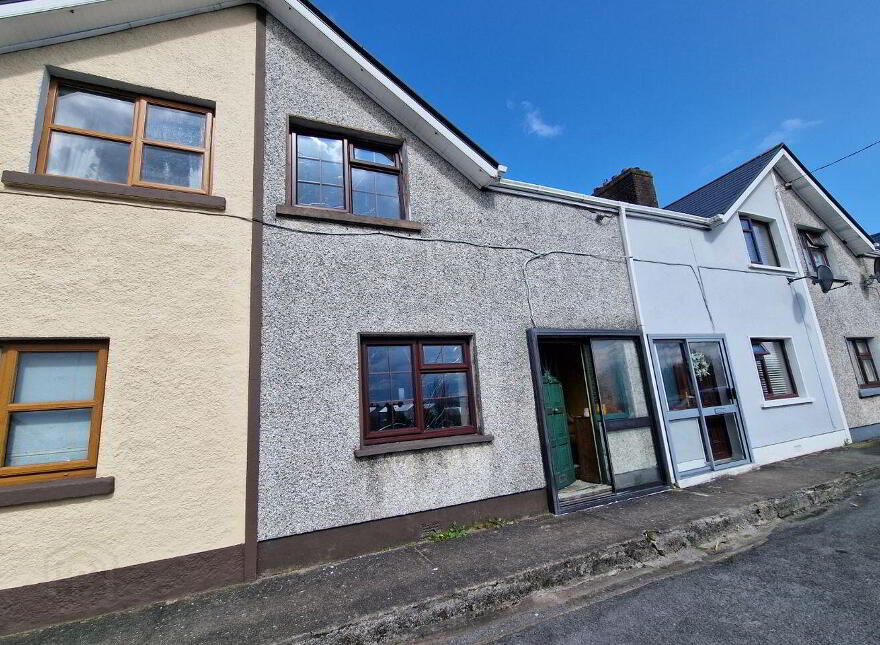 34 Saint Muredach's Terrace, Ballina, F26W2A8