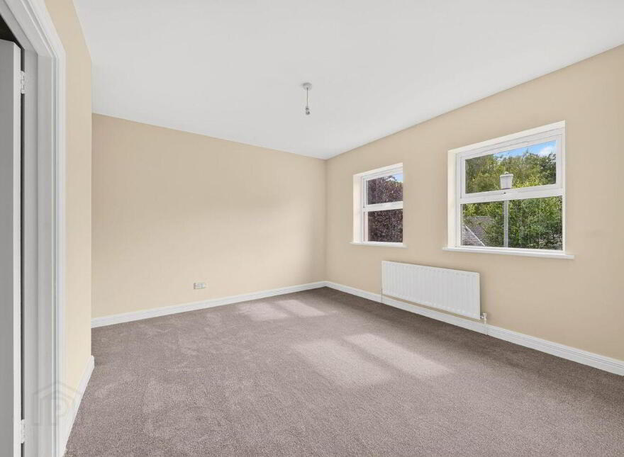 10 Castle Row, Ballina, F26H1F7