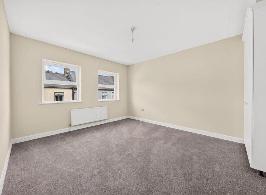 10 Castle Row, Ballina, F26H1F7