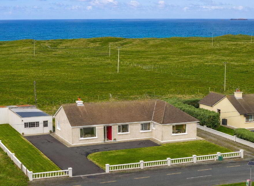 Elly, Clogher, Ballina, F26TP90