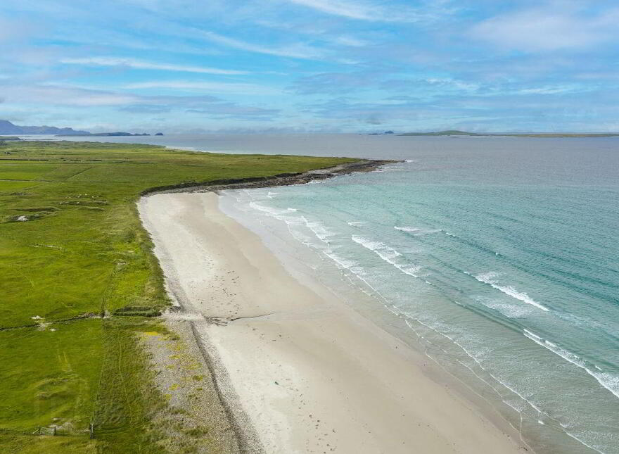 Elly, Clogher, Ballina, F26TP90