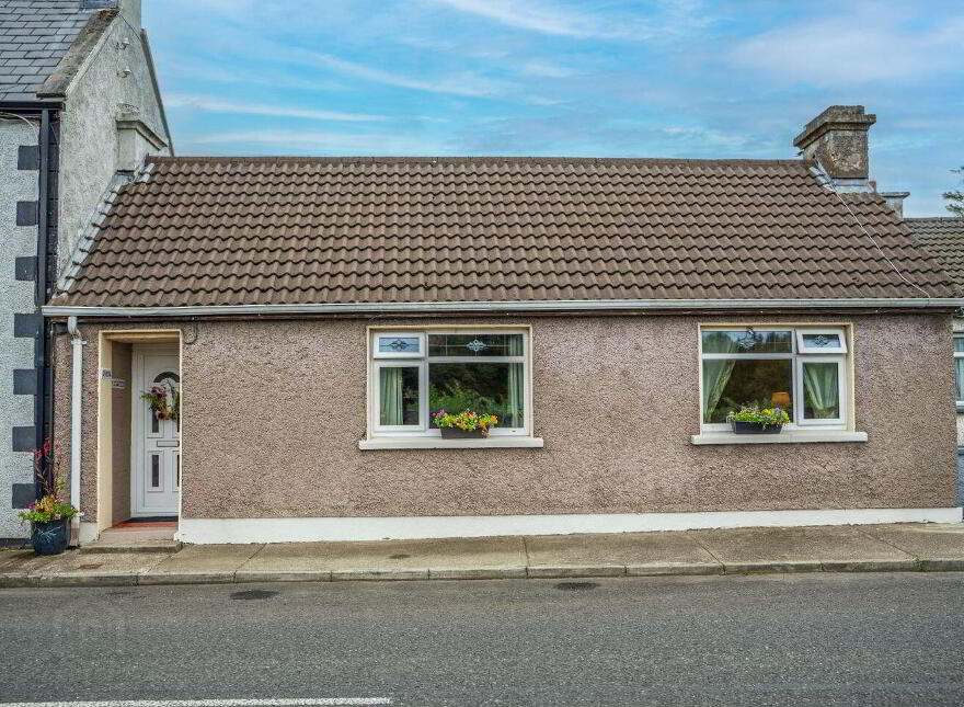 Quay Cottage, The Quay, Ballina, F26F75A photo