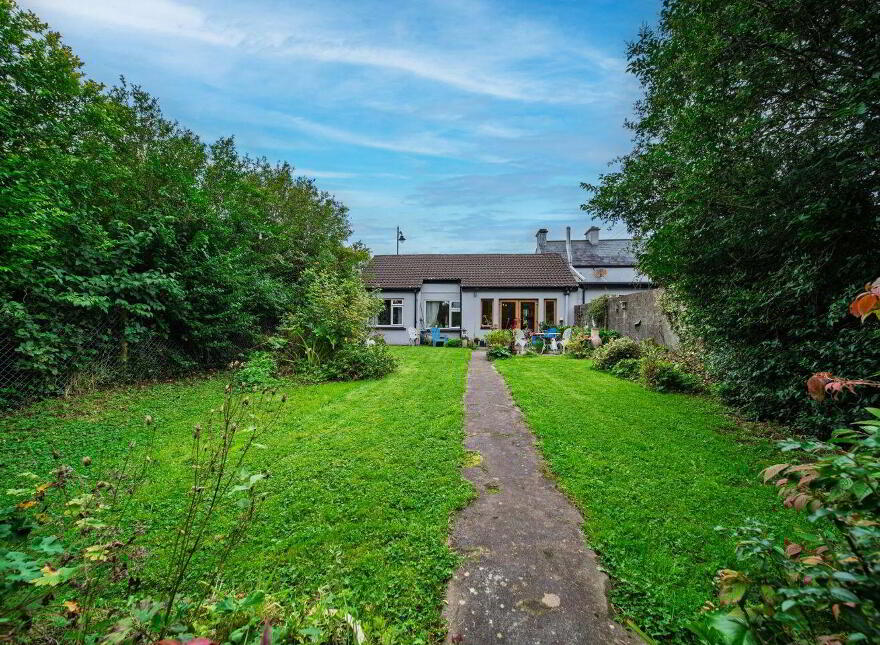Quay Cottage, The Quay, Ballina, F26F75A