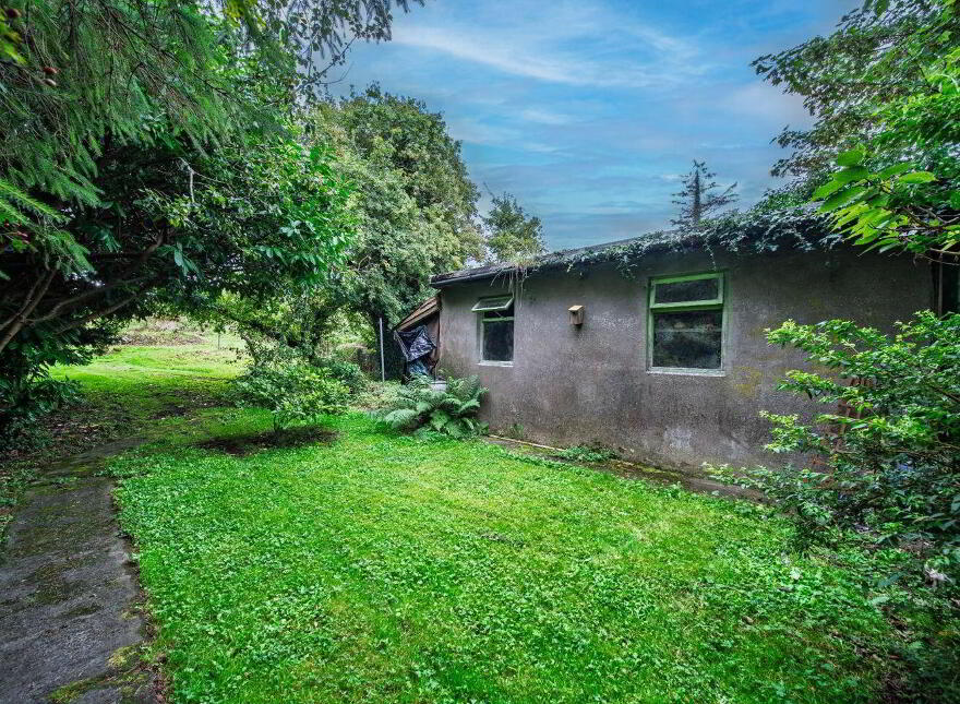 Quay Cottage, The Quay, Ballina, F26F75A