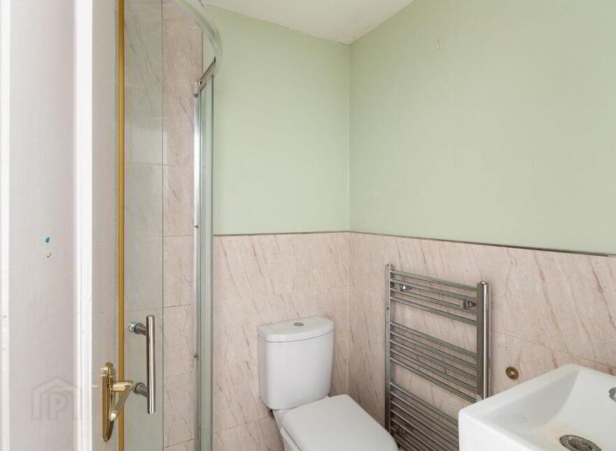 6 Irish St, Bunclody, Y21FV30