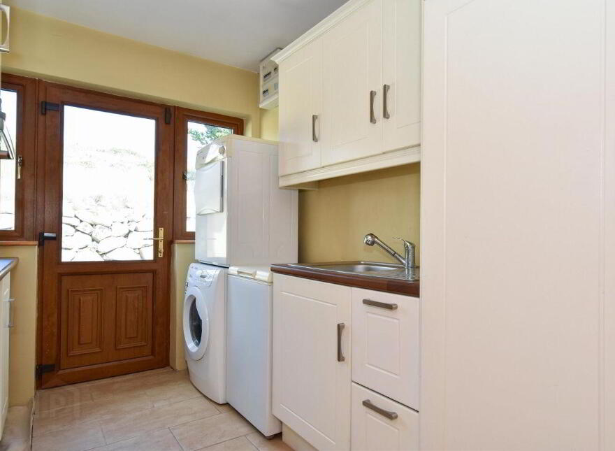 Slieveaneena, Moycullen, H91C8H0