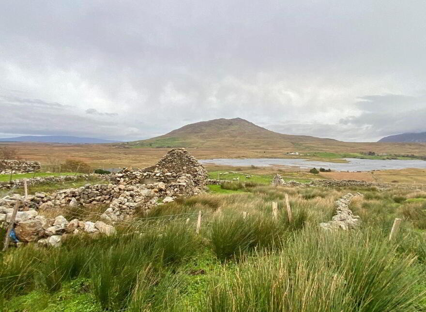 Derryvoreada, Connemara, Recess