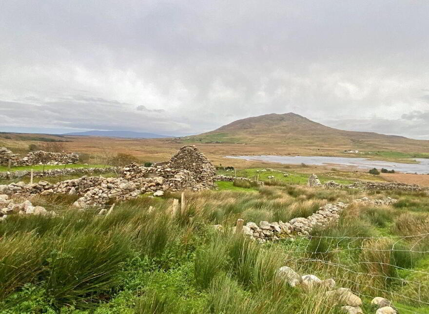 Derryvoreada, Connemara, Recess