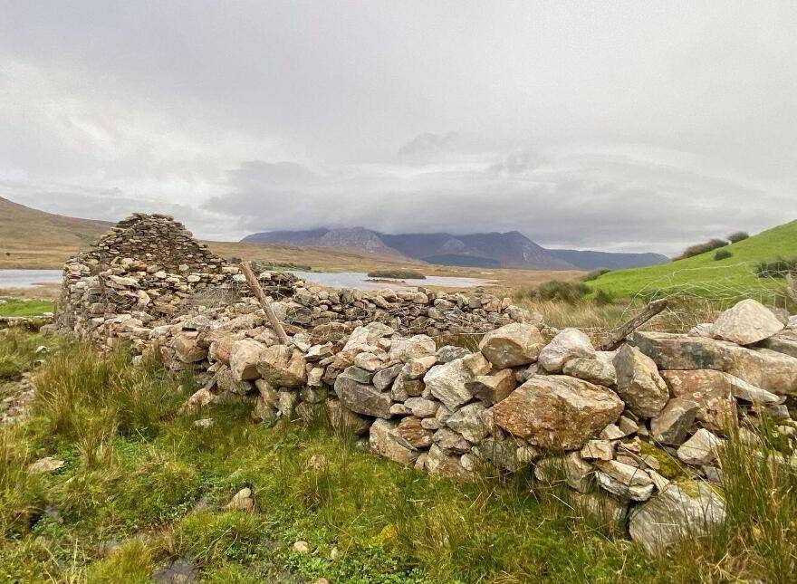 Derryvoreada, Connemara, Recess
