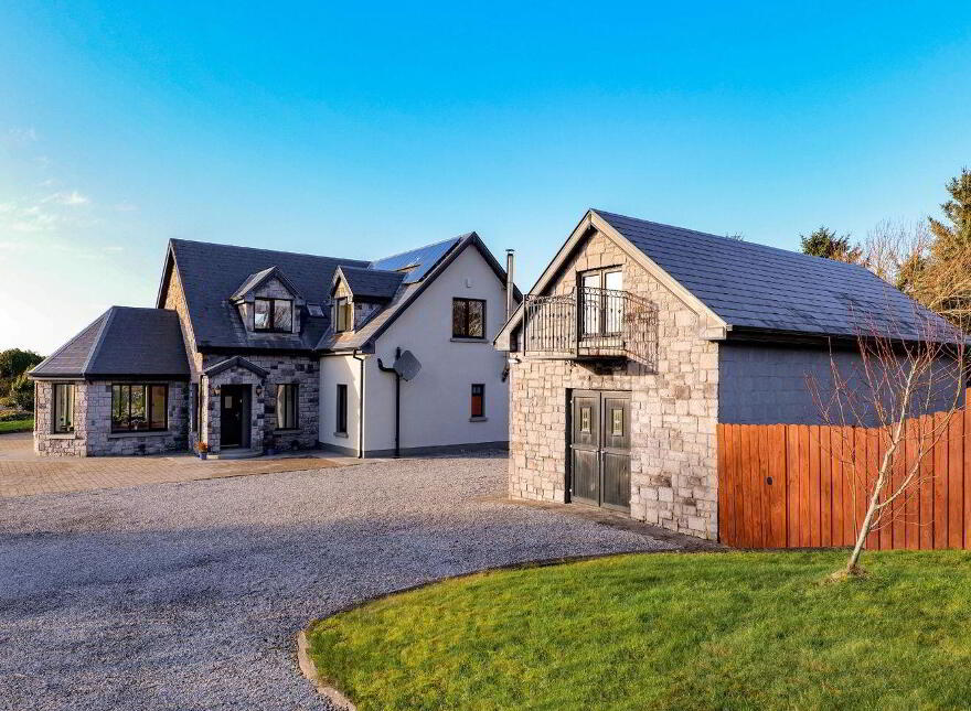 Both Chuanna Thiar, Spiddal, H91TN8Y