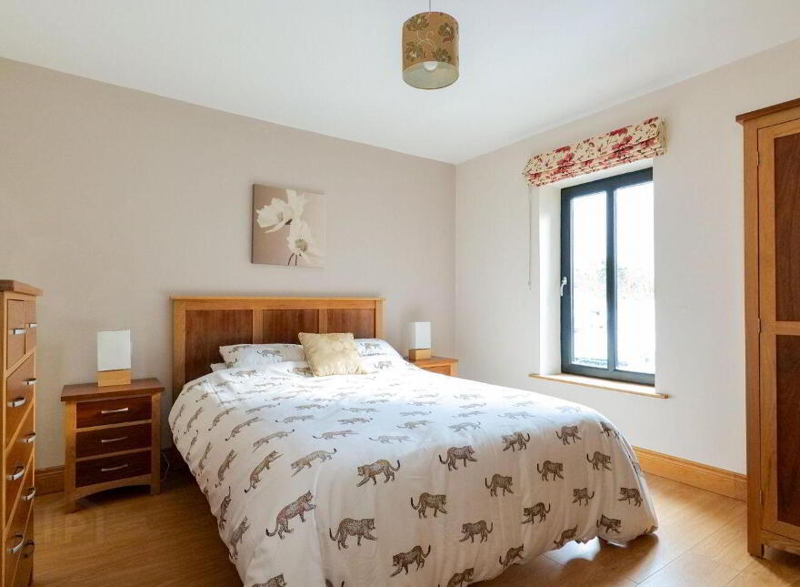 Both Chuanna Thiar, Spiddal, H91TN8Y